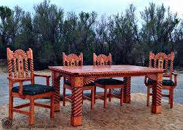 Queencreek Southwest Style Dining Set