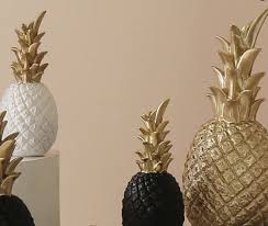 gold pineapple fruit sculpture statue