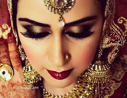 magnetic dark lip makeup for brides for