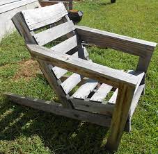 the best free pallet chair plan