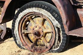 when to repair or replace tires mavis
