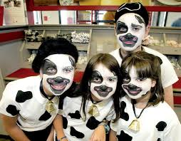 dress like a cow and get free food