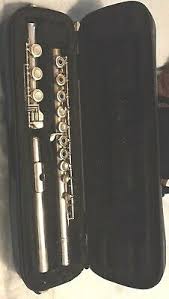 Musical Instrument W T Armstrong Model 104 Flute In Hard