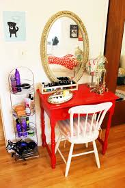 25 homemade diy makeup vanity plans