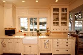 popular kitchen cabinet color trends