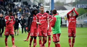 You can travel from dijon to lyon on tgv, ter and sncf trains. Lyon Vs Dijon Live Stream Preview Prediction The Siver Times