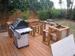 outdoor kitchen and bbq island