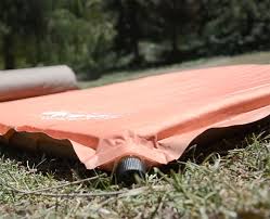 The camp dreamer deluxe features horizontal foam cores that help the pad keep its firmness, and not bouncing the other sleeper around from movement. Ultralight Sleeping Pad Sleeping Pads Backpacking Sleeping Pad Sleeping Pad