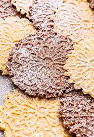 vanilla and chocolate pizzelles