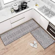 how to choose the perfect kitchen rug