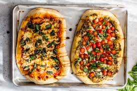 flatbread pizza wellplated com