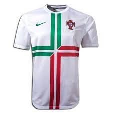 La cuenta oficial del más grande de la lif. Nike Men S Portugal 12 13 Away Jersey White Pine Soccer Jersey Sports Jersey Design Soccer Shirts