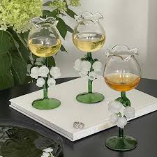 Lily Of The Valley Wine Glass Apollobox