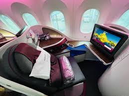 review qatar airways qr72 business