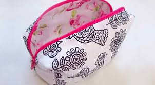 diy makeup bag