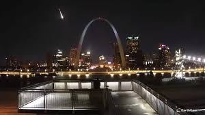 See Possible Meteor Light Up The Sky In St Louis