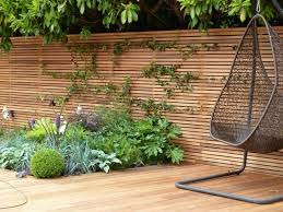 Horizontal Fence Panels Modern Garden