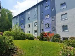 Der durchschnittliche kaufpreis für eine eigentumswohnung in lüdenscheid liegt bei 1.856,98 €/m². 3 Zimmer Wohnung Zu Vermieten Moltkestrasse 1 58511 Nordrhein Westfalen Ludenscheid Mapio Net