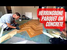 herringbone parquet flooring
