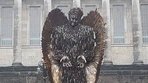 British artist alfie bradley is creating a knife angel sculpture made out of 100,000 knives seized by police or handed. Heartfelt Reaction As Amazing Knife Angel Sculpture Arrives In Victoria Square Birmingham Live