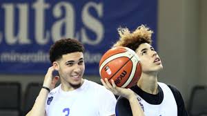Ball is the middle brother in his family of basketball stars. N2020 News Lavar Ball Slams Detroit Pistons Over Liangelo Delisting Rosters