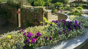 Botanical Garden Entrance At The Las