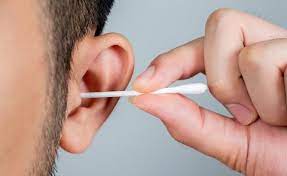 You can use ear buds to remove the wax or you can also wash your ear with ear wash bulbs. Crackling In Ear Causes Symptoms And Treatment