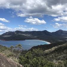 wineglass bay lookout beaches coles