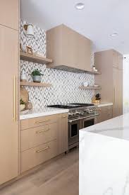 Honey Colored Kitchen Cabinets Design Ideas
