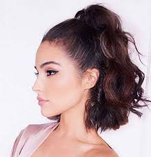 A variation of the undone lob, these cute easy hairstyles for short hair are all about their defined #curlpower. Best Easy Short Hairstyles That You Can Get Inspired Short Haircut Com