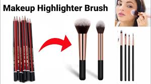 how to make highlighter brush at home
