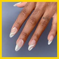 Here are 22 different designs you can try that will catch anyone's attention in the office! White Nail Art Designs 2021 31 Of Our Favourite Styles