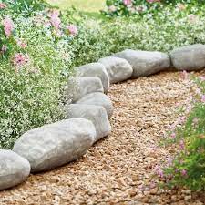 best lawn and garden edging