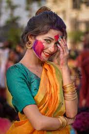 Joyeeta Sanyal Cute Poses, Girls Holi Dp Images HD Wallpaper -  WallpaperAccess.in