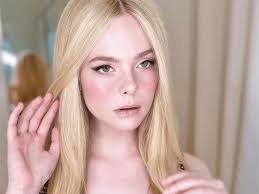 elle fanning s smoked winged liner is