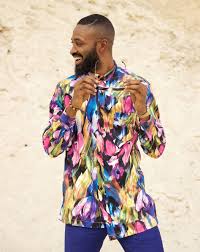 Ric hassani is a pop african artiste from nigeria. Ric Hassani 2 Vibe Ng