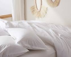 How To Build The Perfect White Bed