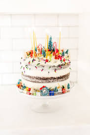Learn how to decorate your cake easily. Pin On Diy Cakes