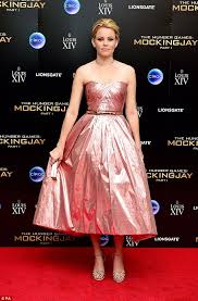 People interested in elizabeth banks hunger games outfits also searched for. Elizabeth Banks Wears Cut Out Gown For Hunger Games Mockingjay Part 1 Premiere In Berlin Daily Mail Online