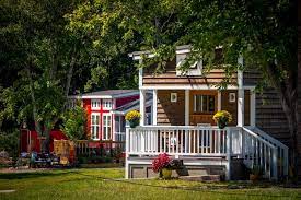 tiny homes and tiny house communities