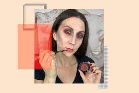 easy zombie makeup look for halloween