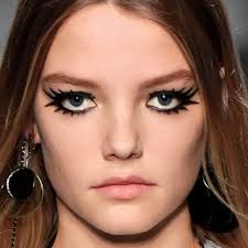 cool new eyeliner looks you have to try