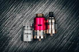 A clearomizer is a tank that is transparent, allowing you to see the level of vape juice remaining. Atomizers Vs Clearomizers Vs Cartomizers Vaping360