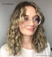 For instance, you should avoid bangs, longer hair works better than. Natural Curls With Curtain Bangs And Highlights 20 Chicest Hairstyles For Thin Curly Hair The Right Hairstyles The Trending Hairstyle