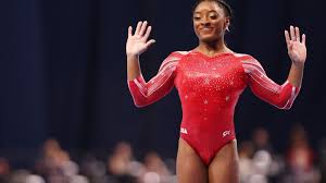Simone biles beat her boyfriend, the nfl player jonathan owens, in a contest of strength. Simone Biles Demonstrates Her Goat Status With Rope Climbing Bet With Nfl Player Boyfriend Stardia Post