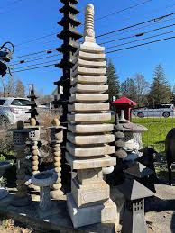 Granite Thirteen Tiers Pagoda Pagoda