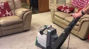 cleaning carpets bissell big green