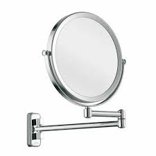 Magnifying Mirror With Light