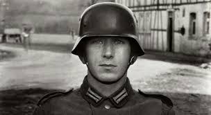 Mannie Gentile: Combat Helmets of the 20th Century: Nazi Germany M.40  combat helmet