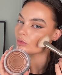 de chanel bronzing makeup base review